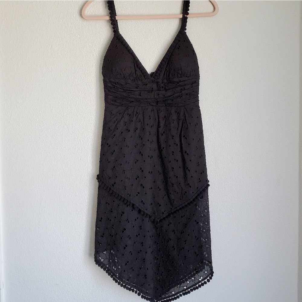 Elegant Black Sleeveless Dress